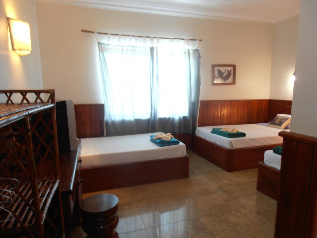 Firefly Guesthouse - The Berlin Angkor Siem Reap Exterior foto