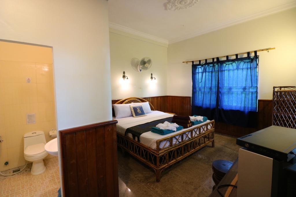 Firefly Guesthouse - The Berlin Angkor Siem Reap Exterior foto