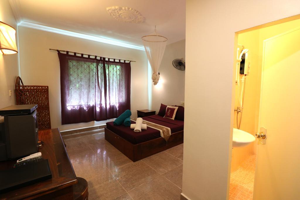 Firefly Guesthouse - The Berlin Angkor Siem Reap Exterior foto