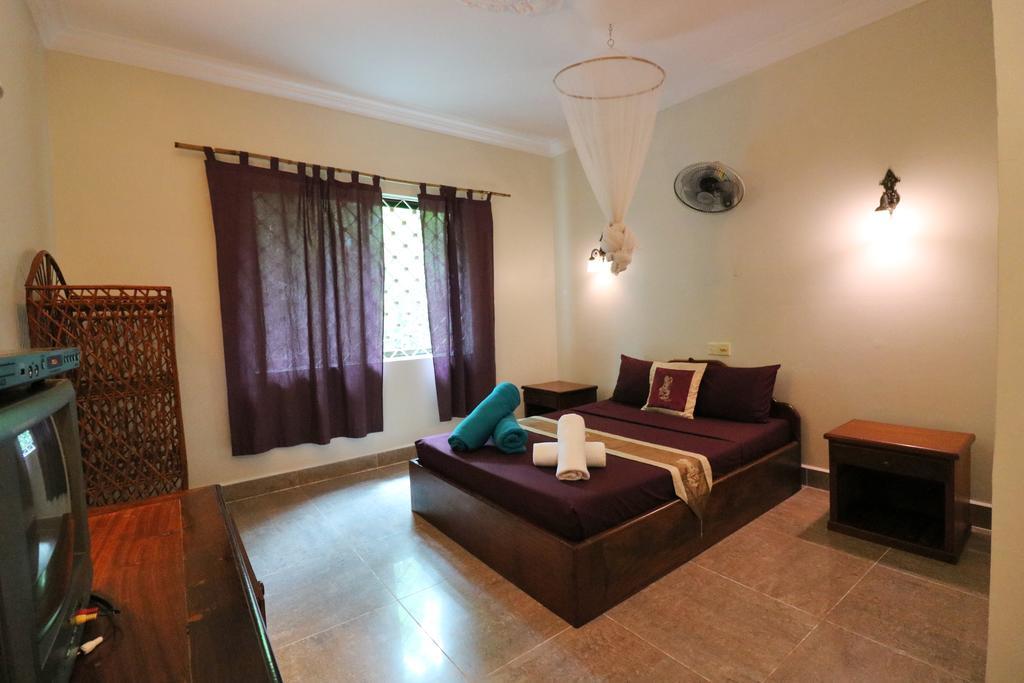 Firefly Guesthouse - The Berlin Angkor Siem Reap Exterior foto