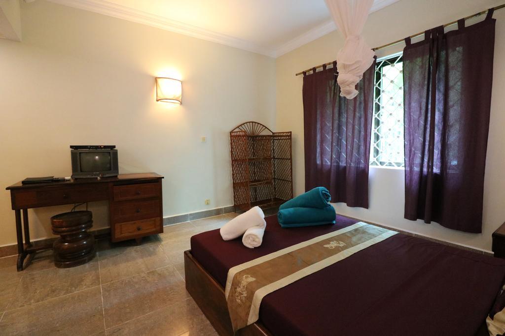 Firefly Guesthouse - The Berlin Angkor Siem Reap Exterior foto