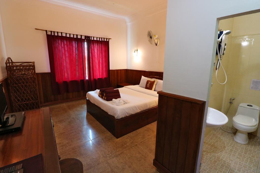 Firefly Guesthouse - The Berlin Angkor Siem Reap Exterior foto