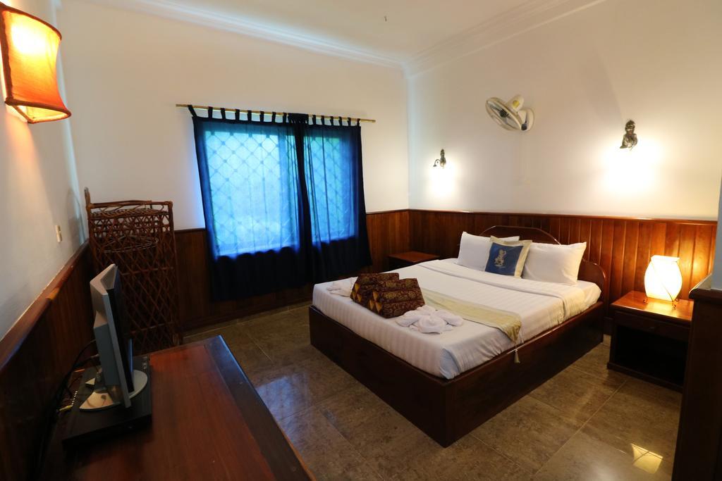 Firefly Guesthouse - The Berlin Angkor Siem Reap Exterior foto
