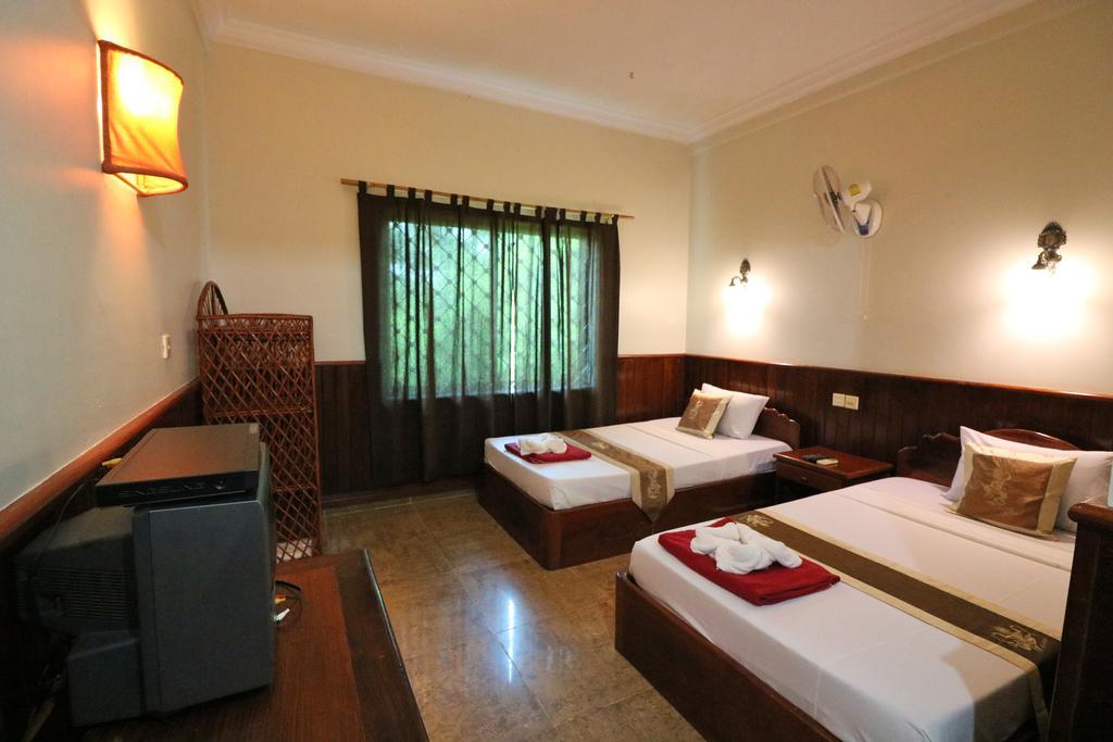 Firefly Guesthouse - The Berlin Angkor Siem Reap Exterior foto