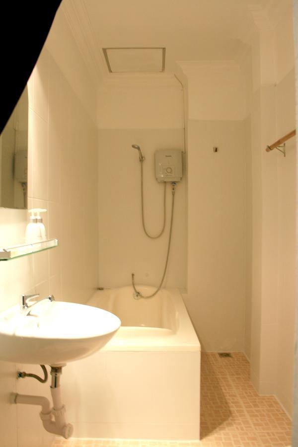 Firefly Guesthouse - The Berlin Angkor Siem Reap Exterior foto