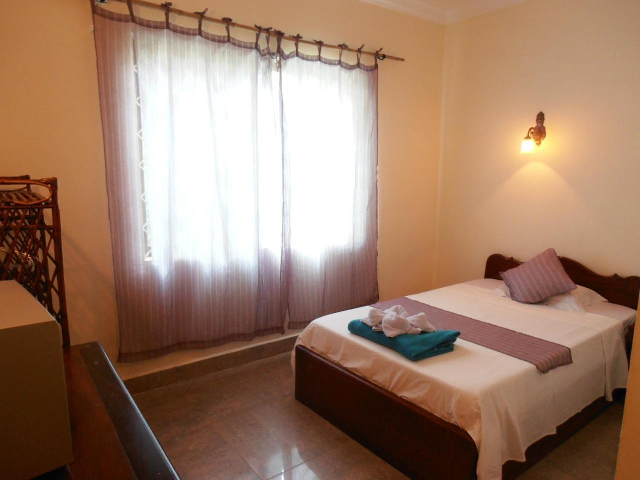 Firefly Guesthouse - The Berlin Angkor Siem Reap Exterior foto