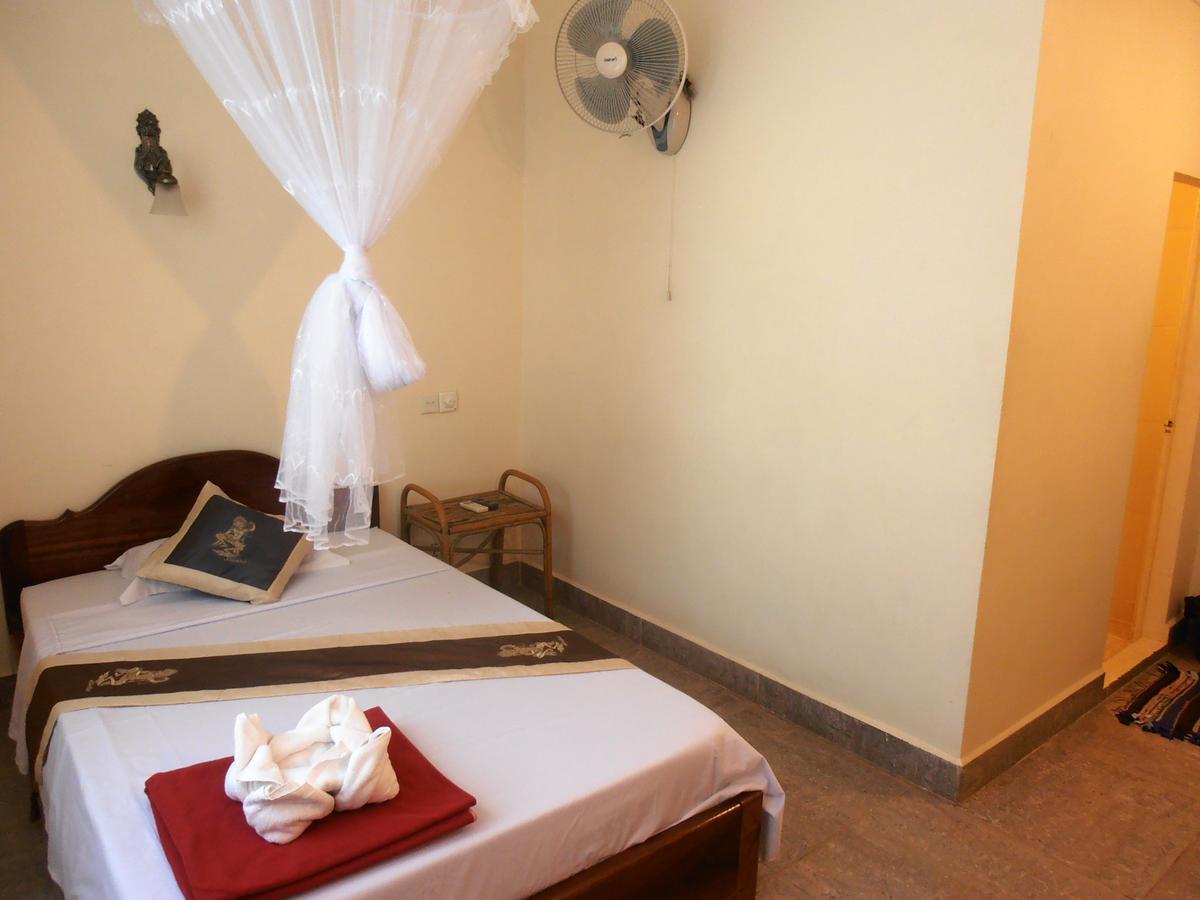 Firefly Guesthouse - The Berlin Angkor Siem Reap Exterior foto